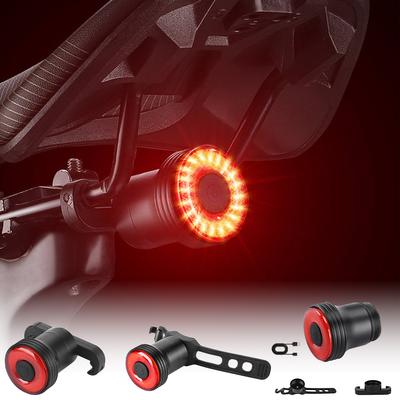 Mountainbike Intelligentes Sensor Rücklicht Typ-C Aufladung Outdoor Nachtfahrt Sicherheitswarnlicht Fahrausrüstung