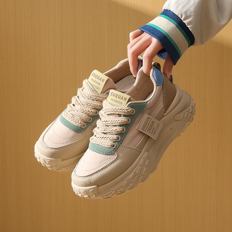 2025 little white shoes women's spring new Korean version ins female students leisure sports versatile board shoes street shot K6723