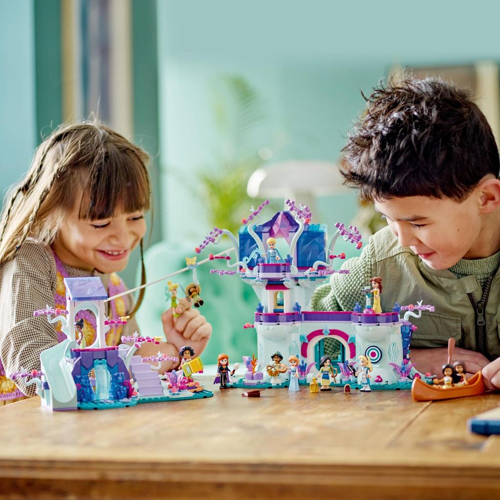LEGO Disney Magical Treehouse Toy, Gift for Birthdays, Christmas, Girls, Boys, Ages 7, 8, and 9, Pretend Play, Disney Toy, 43215