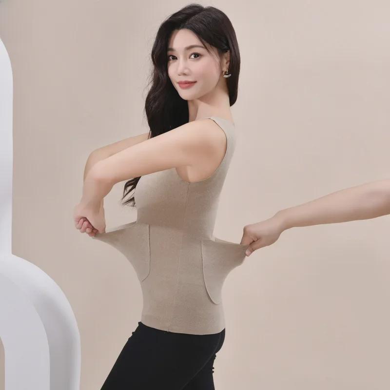 Women's Double-Pocket Warm Velvet Vest - Seamless, Slim Fit, Double-Sided Sanded for Stomach Protection