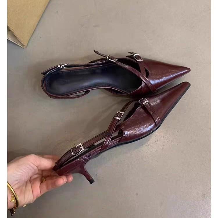 

2025 summer Korean version of one-word buckle with pointed high-heeled sandals Internet celebrity versatile foreign-style women s shoes patent leather 42 бордовий