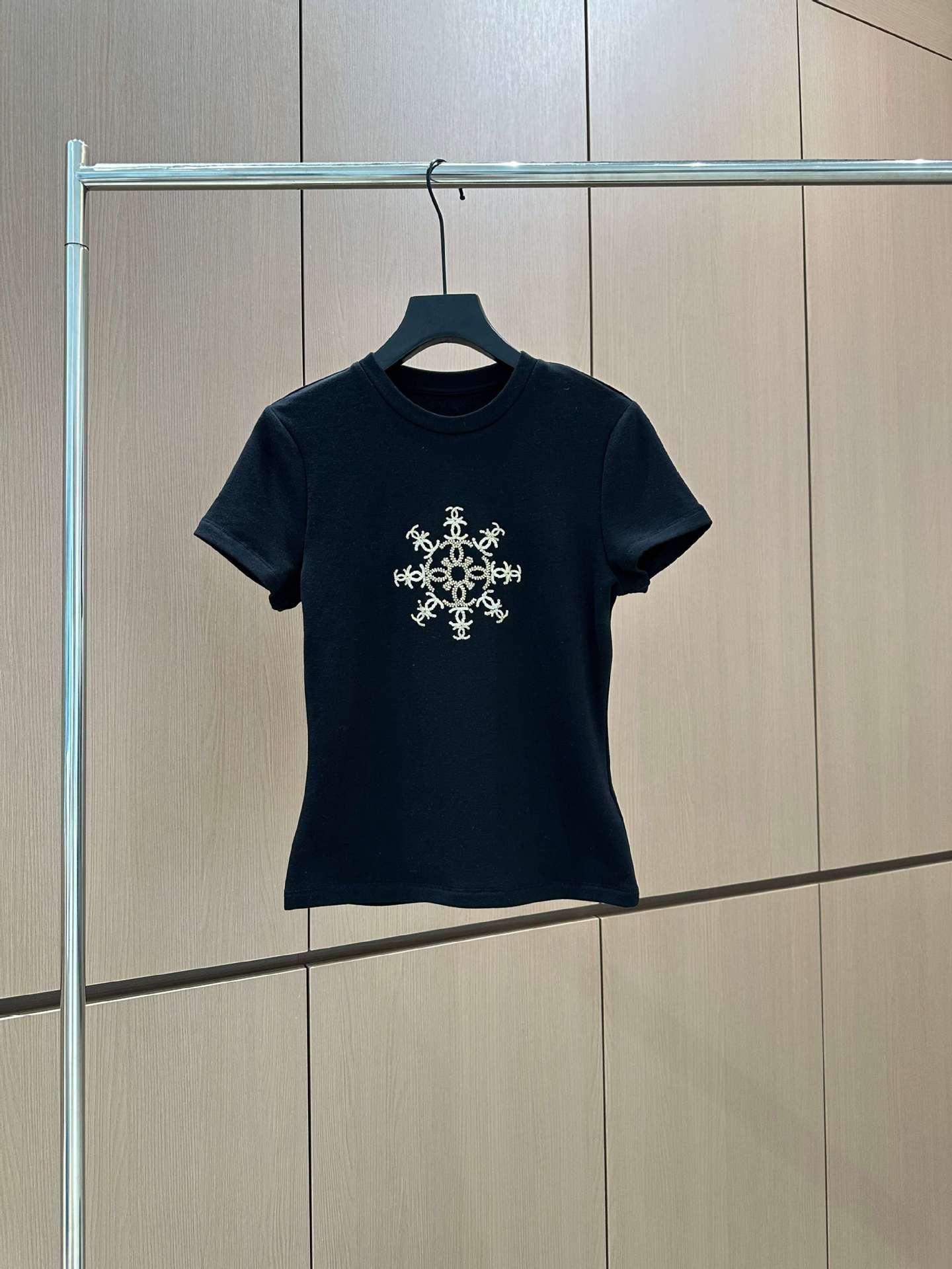 Women s Spring Wool Tencel Slimming Short Sleeve Top with Snowflake Embroidery Medium чёрный