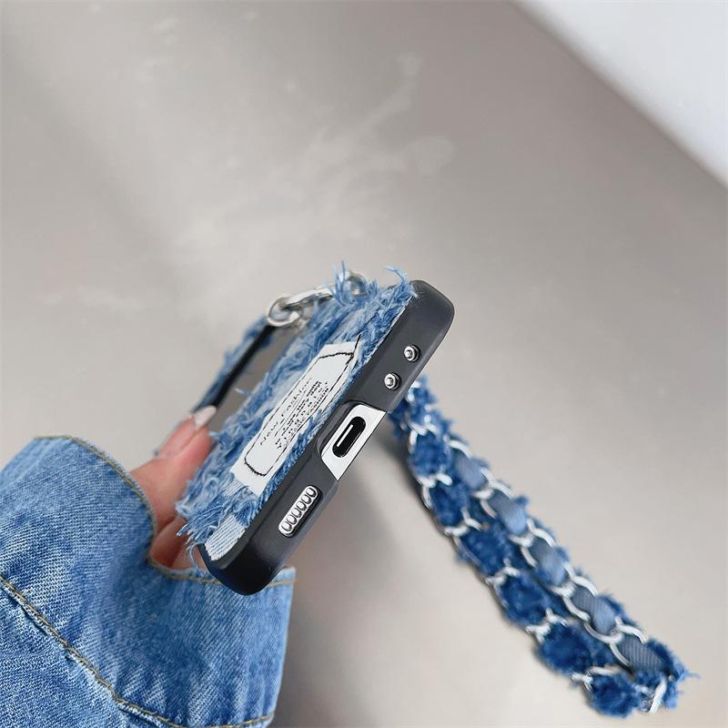 Applicable to Samsung ZFlip5 fringed denim folding mobile phone case, Japanese and Korean zflip4 folding screen, portable chain case.