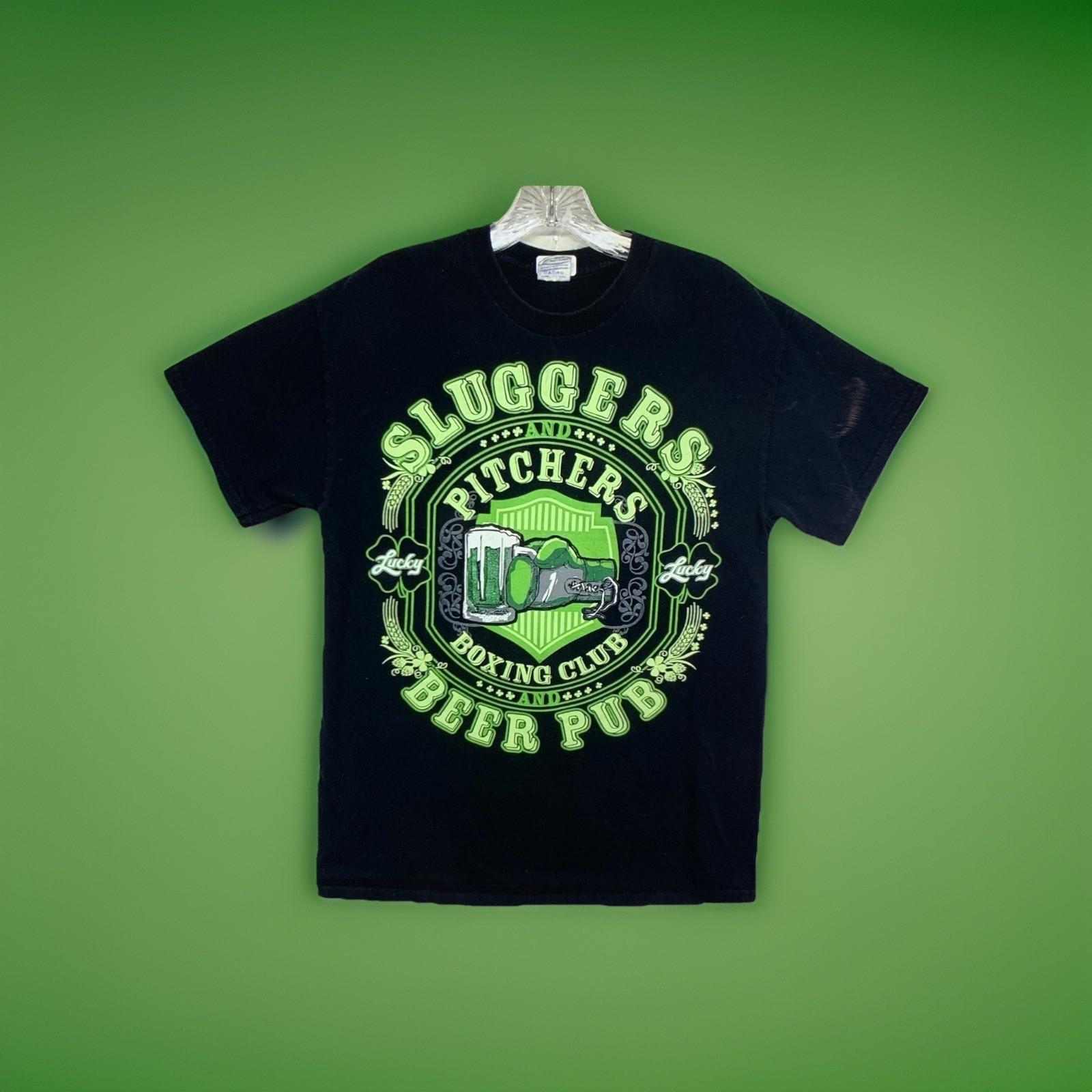 Mens Beer Pub T Shirt Sluggers & Pitchers Boxing Club Medium Lucky Irish M