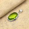 Colgante de peridoto glorioso hecho a mano en plata de ley 925 maciza para mujer
