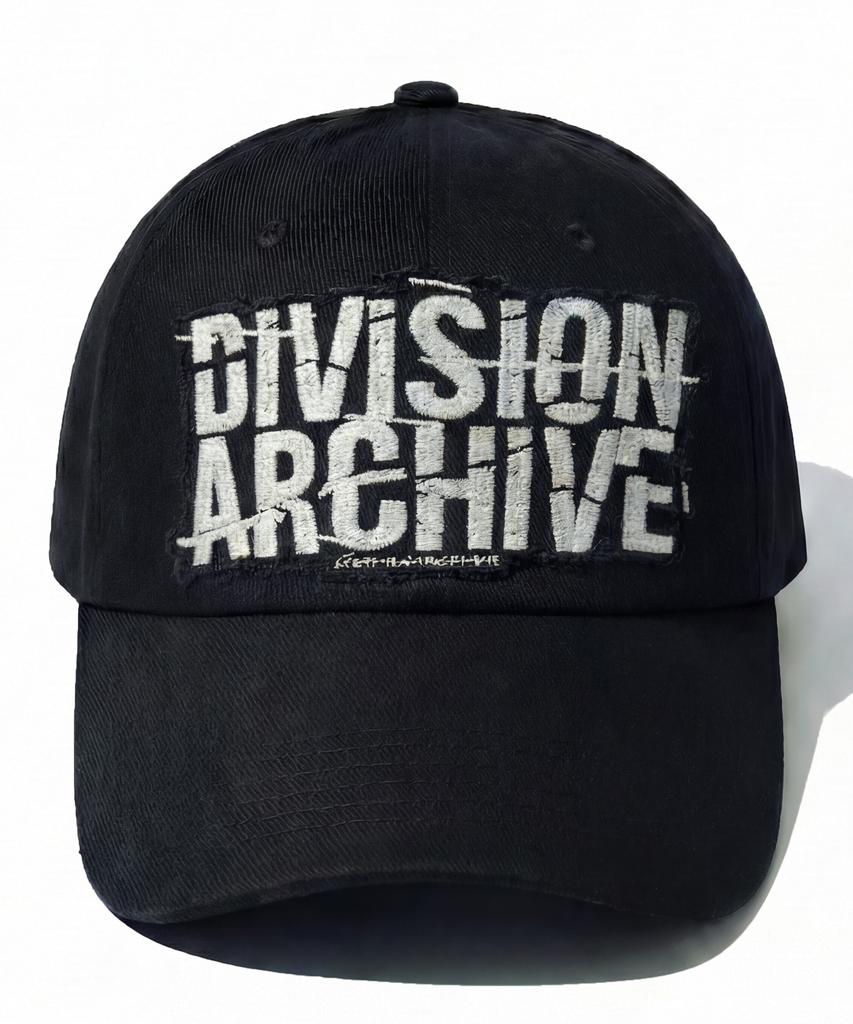 IDWS Division Archive Maxi Cap Black