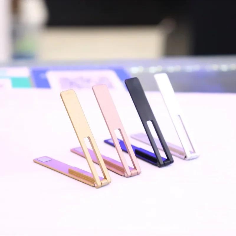 Manyetik Ultra İnce Katlanabilir Cep Telefonu Tutucu Braketi Metal Alaşımlı Masaüstü Cep Telefonu Standları Evrensel Telefon Desteği Ayaklık