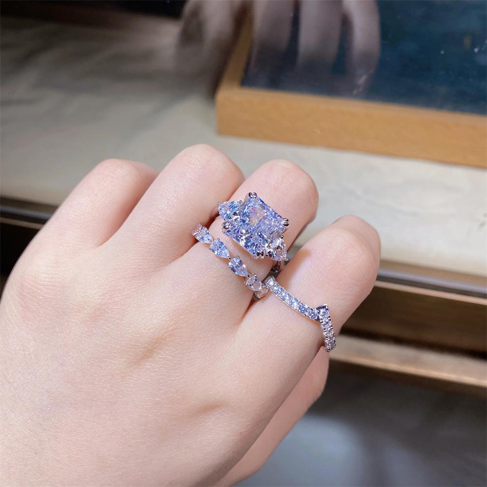 Elegant S925 Sterling Silver Zircon Ring for Women - European and American Style High Carbon Diamond Design