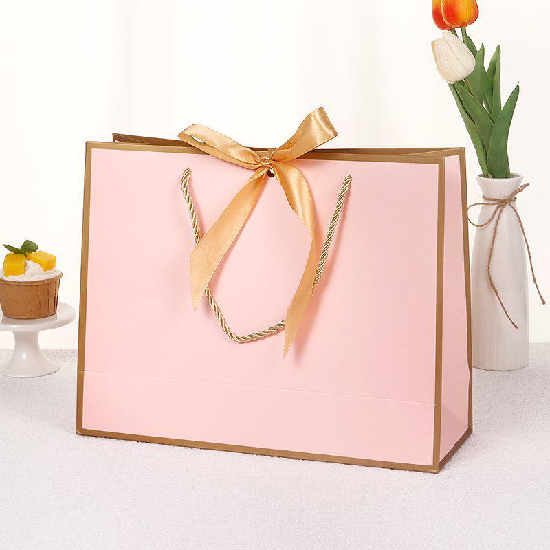 

High-End Women s Clothing Cosmetic Handbag with Riveting Design and Logo Print