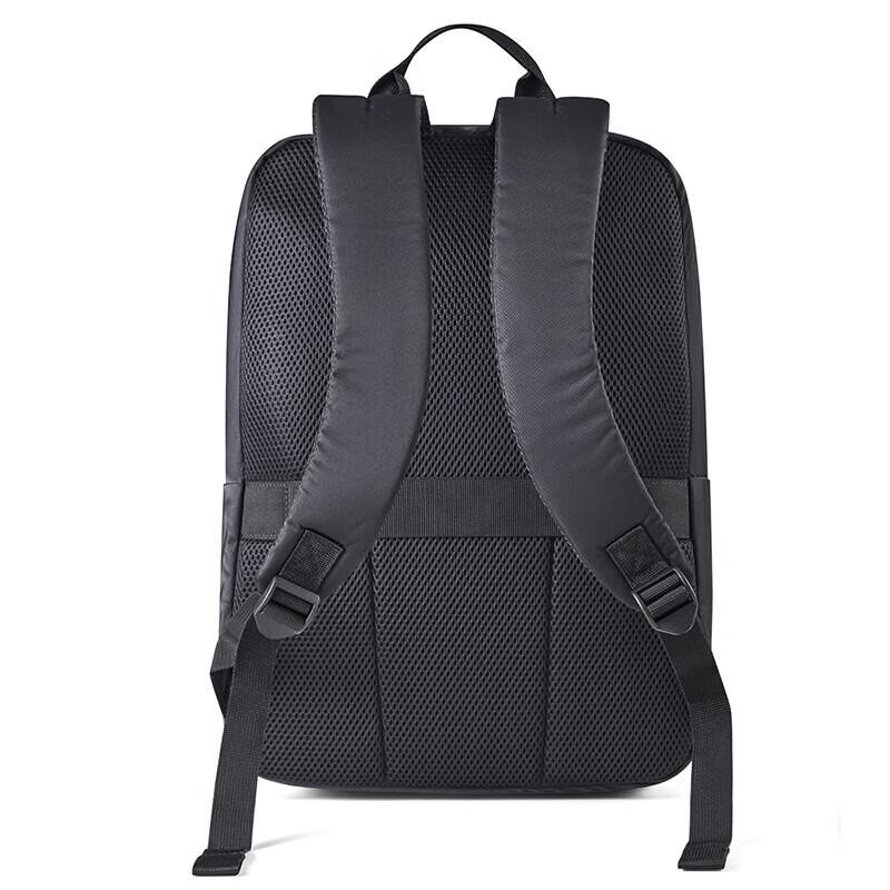 Diplomat HM-2723L Large Capacity Commuter Backpack
