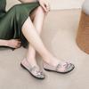 Damen Ethno Bestickte Atmungsaktive Mesh Slipper - Flache Schuhe mit weicher Sohle für Mütter
