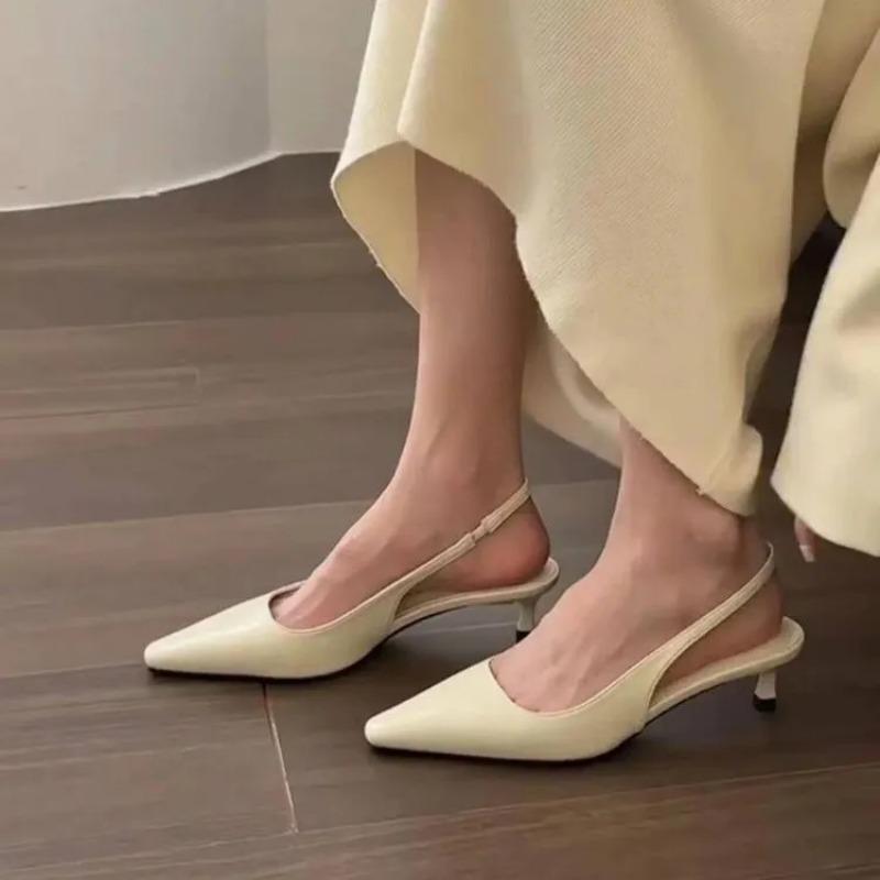 Spring Summer Women Kitten Heels Pointed Toe Sandals Fashion Back Buckle Bling Silver Ladies Casual Med Heels Shoes Sandals