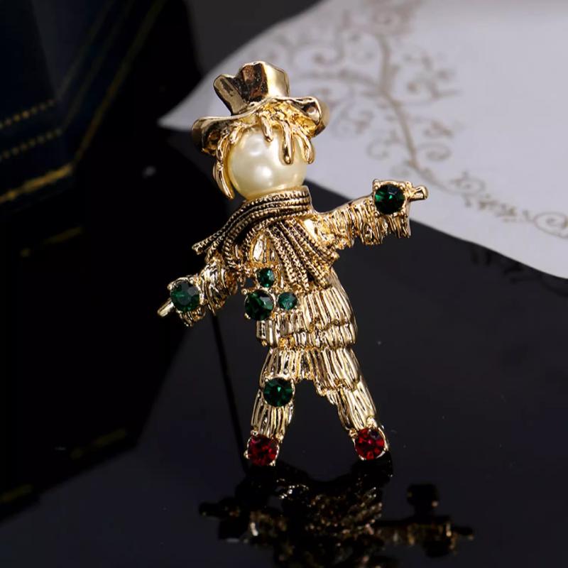 SKEDS Creative Cute Cartoon Topper Villain Brooch High-end Women Vintage Pin Fashion Corsage Design Accessories Exquisite Gifts