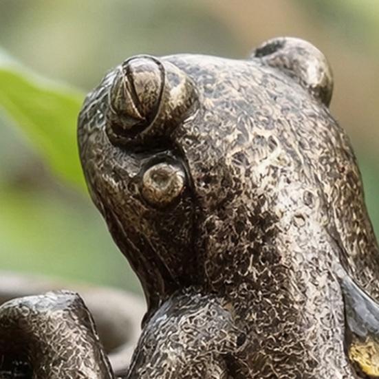 Frog Plant Pot Decoration Resin Easy to Install Statue Vintage Frog Ornament for Garden Patio Flower Pots