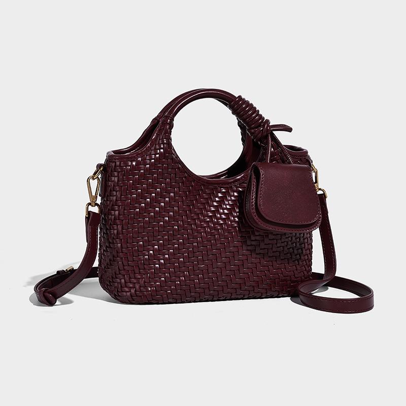 Handwoven High-end Vegetable Basket Handbag for Women 2025 New Fashion Mother and Child Bucket Bag Single Shoulder Crossbody Bag