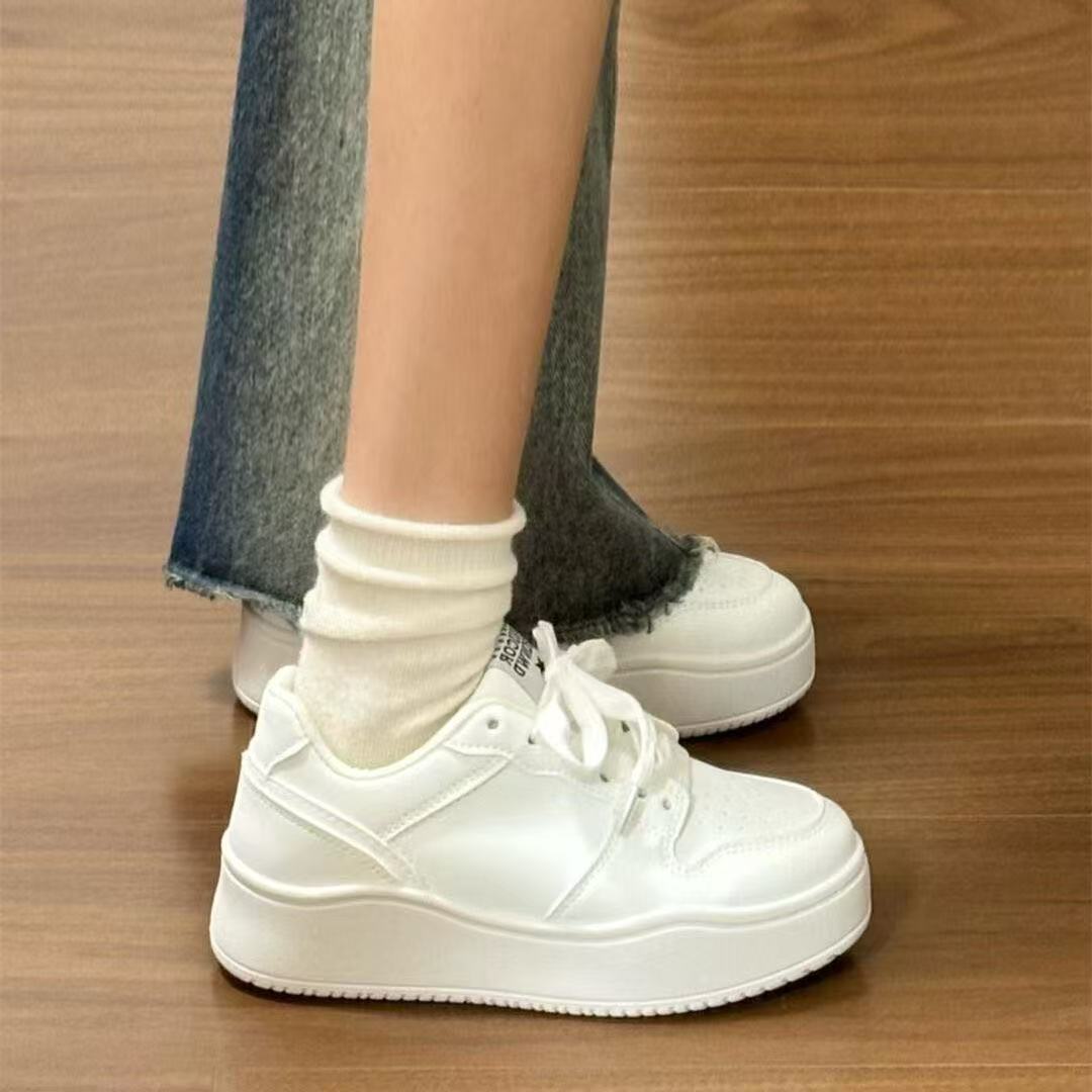 Super fire heightening thick baseplate shoes new spring and summer niche leisure sports dopamine shoes size 35 белый