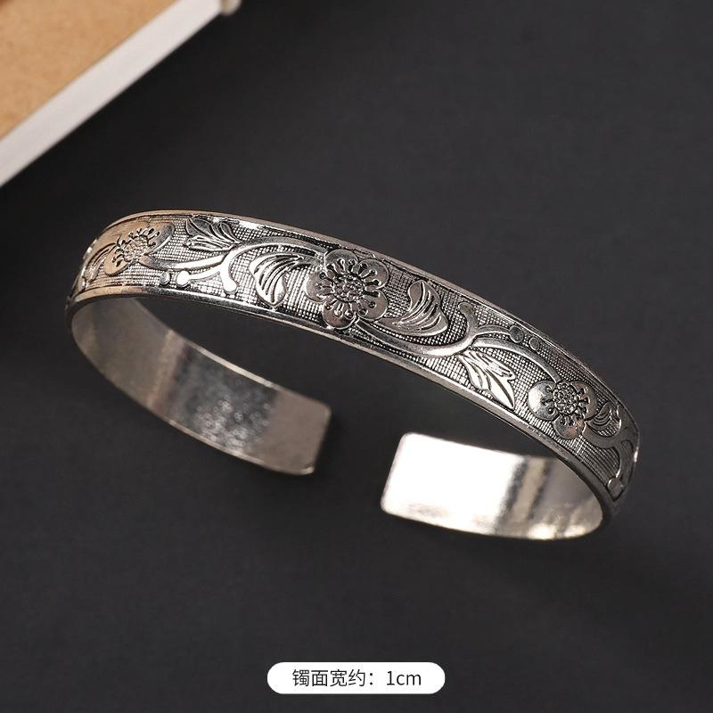 National Style Retro Hand-carved Bracelet Hand Ring Fashionable Court-style Personalized Open-ended Bracelet