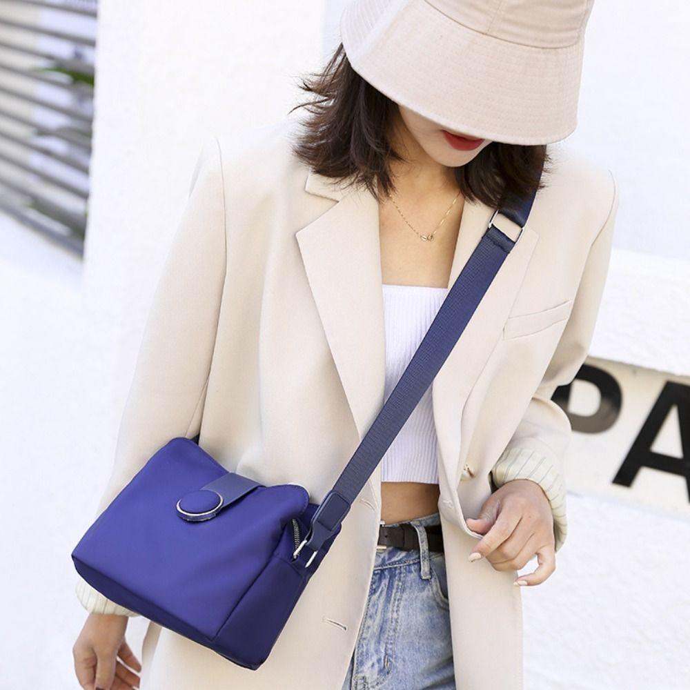 Zipper Nylon Shoulder Bag Korean Style Canvas Bucket Bag Fashion Women Crossbody Bag  Outdoor