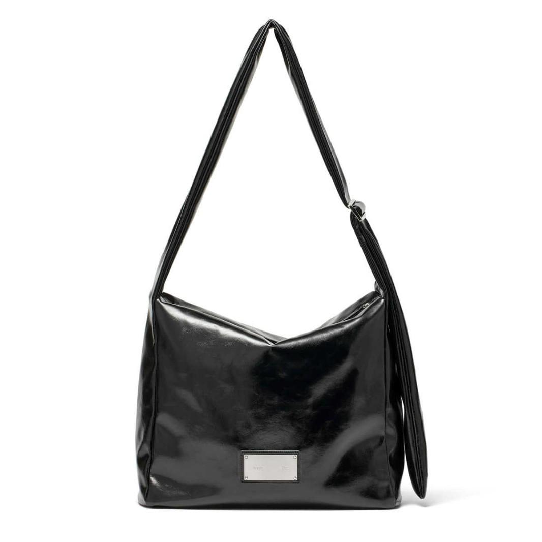 2024 Matin Kim Большая вместительная корейская сумка через плечо - женская сумка из масляной кожи чёрный