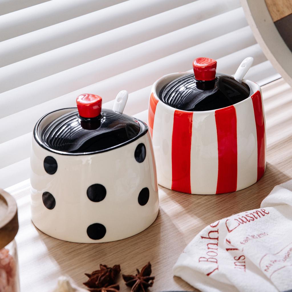 Retro Polka Dot Stripe Ceramic Spice Jar with Lid Spoon Cute Kitchen Seasoning Storage Container Home Countertop Sugar Salt Jar