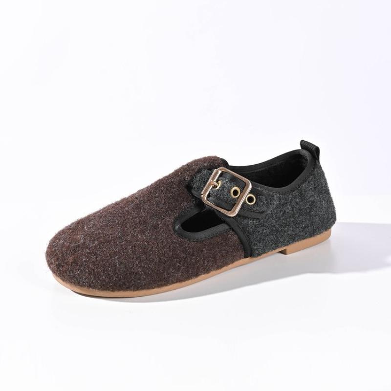 

2024 Autumn Winter New Round Head Flat Buckle Suede Flat heel Comfortable Warm Women s Single Shoes Lager Size Zapatos De Mujer 36