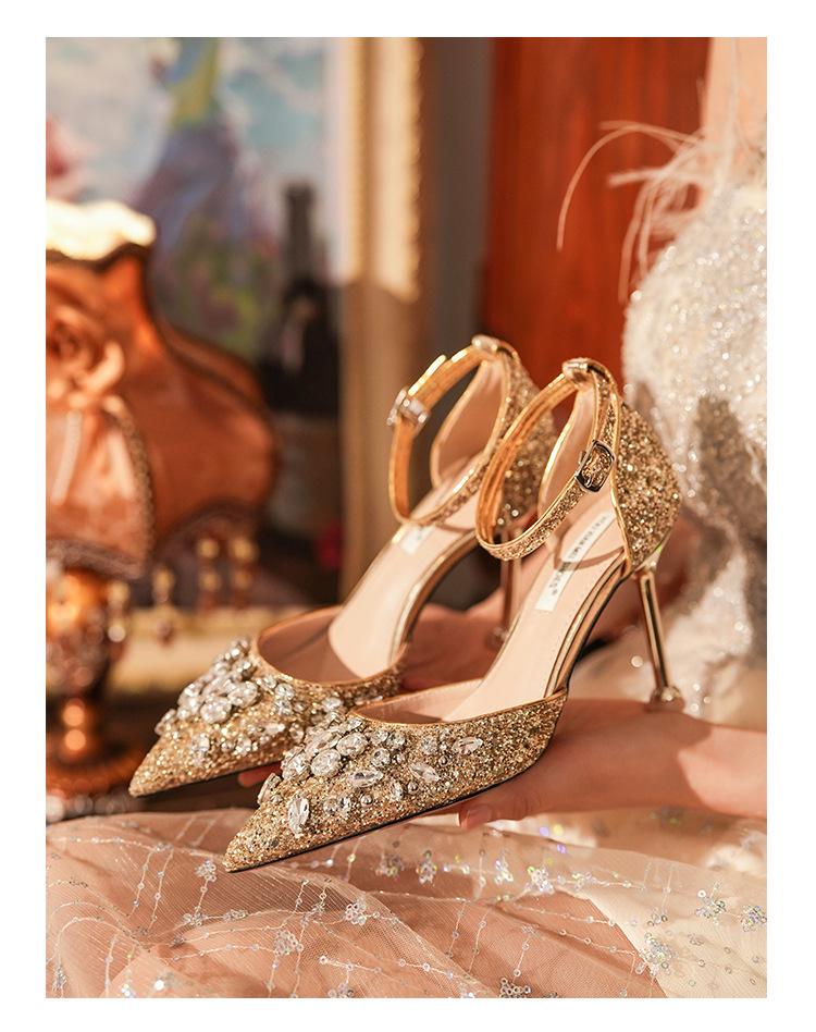 Élégants Talons Hauts à Paillettes avec Une Bride en Strass – Parfaits pour les Mariages et les Banquets