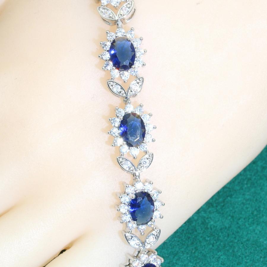 Fashionable High Grade Zircon Lady Bracelet Sets and Accessories Are Selling Well In Europe And