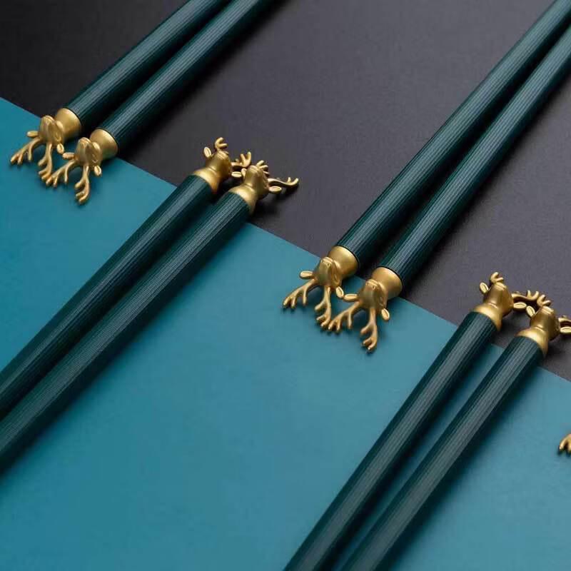 

Ru Han Morandi Green Forest Elk Chopsticks