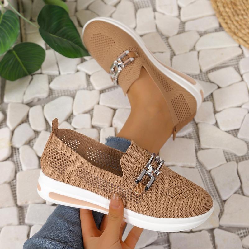 

Весенние новые металлические цепочки с наклонным каблуком, толстая подошва, одна педаль, дышащая и легкая сетка, большой размер, повседневные одинарные туфли для женщин 43