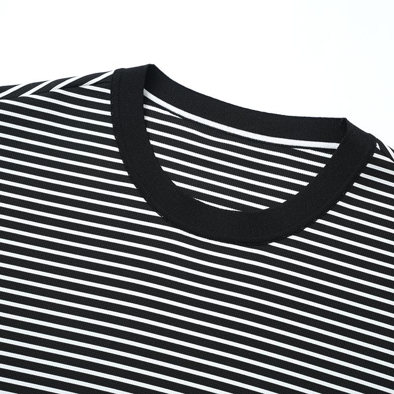 Classic Stripe Ice Silk High Elasticity Men's Summer Round Neck Short-sleeved T-shirt