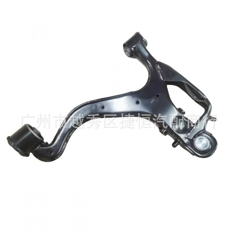 

Land Rover Discovery Right Lower Control Arm (Part Numbers: LR028245, LR075993, RBJ501240)