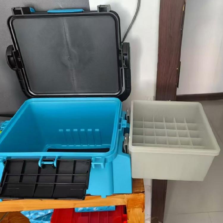 Fishing Box Lined Box Baits Container Night Fishing Baits Storage Box Fish Baits Holder Case Fishing Tackle Organizers