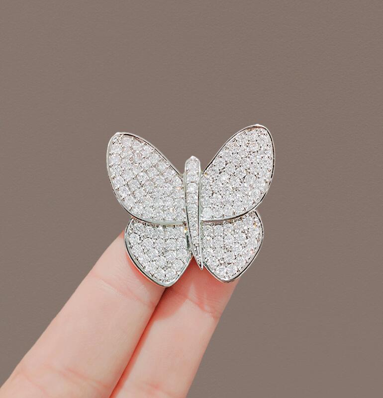 

Fashion Full Zircon Wings Silver Color Butterfly Brooch for Women Rhinestone Insect Lapel Pins Animal Badge Jewelry