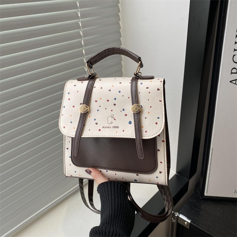 Niche Design Bag Women's 2025 New Backpack Casual Spring Foreign Style Student Commuting Shoulder Handbag No