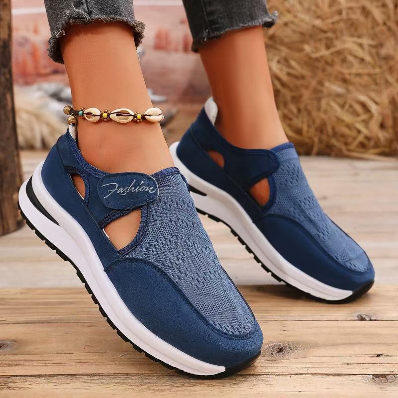 Large size casual single shoes cross-border women's spring and summer new flat-bottomed fly-woven shoes breathable Velcro casual mesh shoes