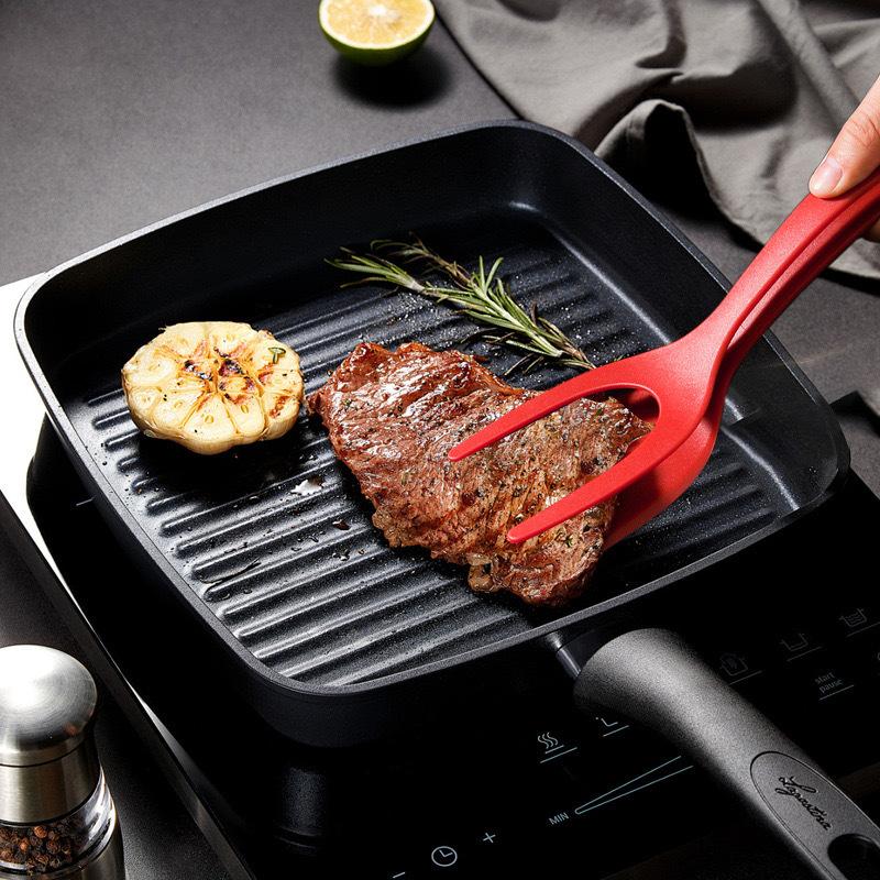 2-in-1 Nylon-Griff-Wenderzange mit Eierspatel und Steakzange Pfannenwender Küchenwerkzeuge Kochzubehör