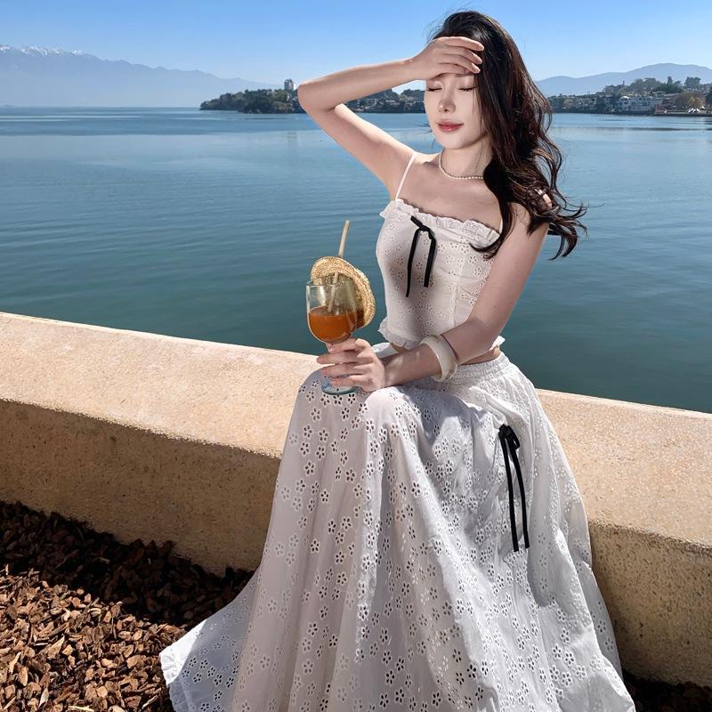 In Stock, Holiday Style Tube Top, Lace Top + Half-length Skirt, Two-piece Set, Summer Picture Color, Other Medium Skirts.