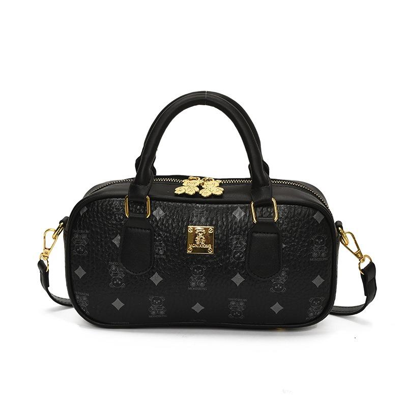 High-end Contrasting Color Bear Bag Women's New Fashion Niche Versatile Messenger Bag Portable Pillow Bag