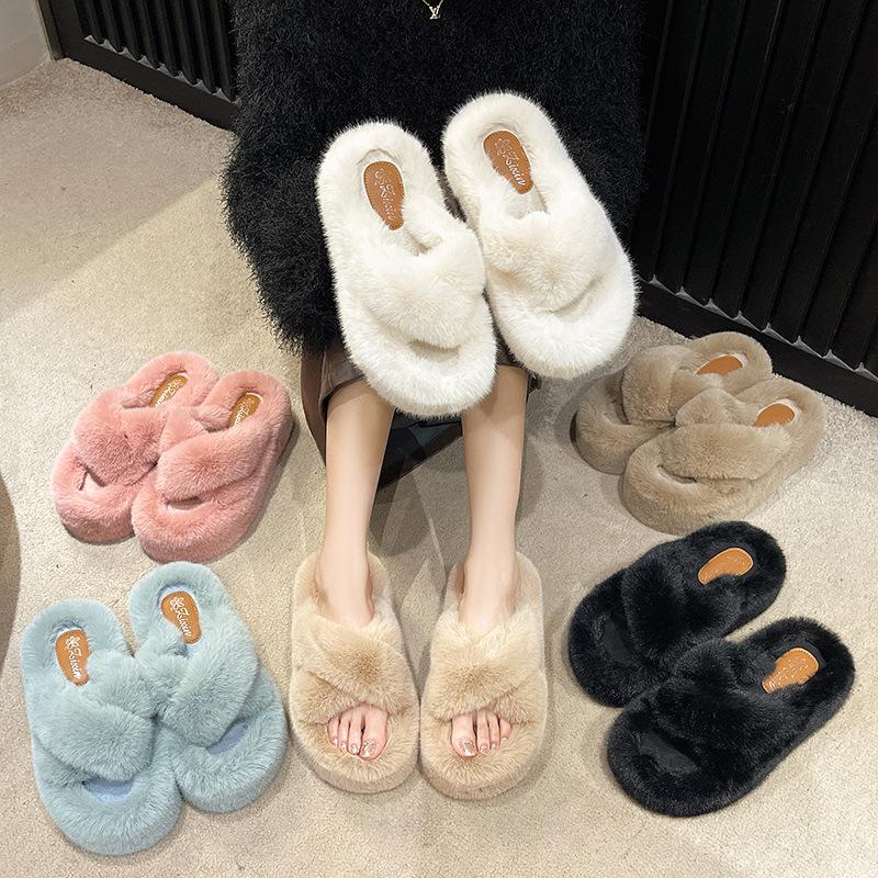Large Size 7cm Thick-bottomed Crossed Fluffy Slippers 2025 Autumn and Winter New Korean Version Fashion Warm Plush Cotton Slippers Women