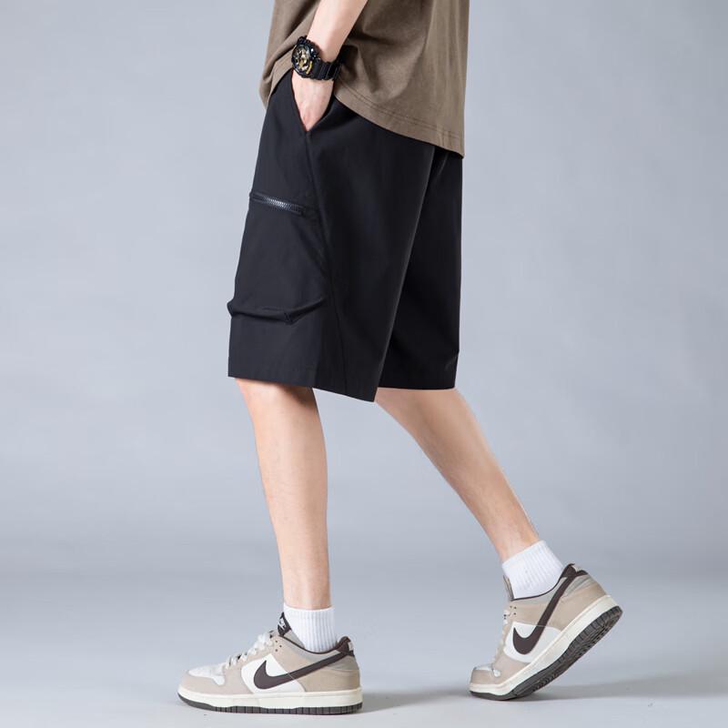 Men's Loose Fit Multi-Pocket Cargo Shorts