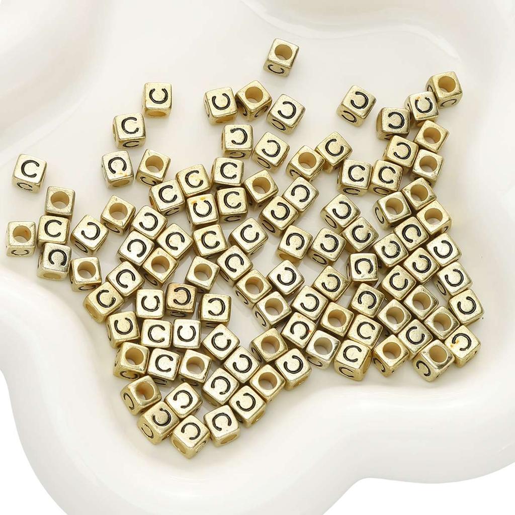 50 pz 6mm Cubo Quadrato Acrilico Fai da Te Perline Lettere Alfabeto A-Z Lettere Inglesi Per Braccialetto Collana Gioielli