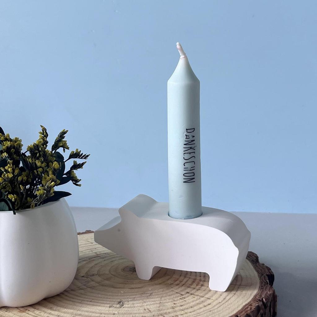 Pig Candlestick Mold Easy To Clean Lucky Pig Candle Holder Animal Home Decor Mold Reusable Silicone Pig Mold For Living Room
