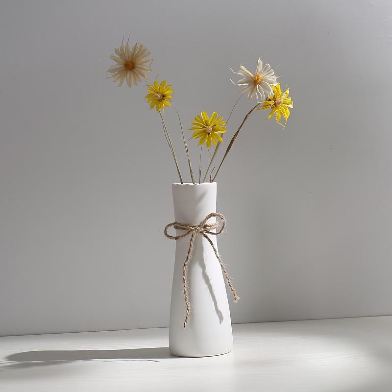 Modern White Ceramic Vase for Small Fresh or Dry Flowers - Dining Table & Living Room Decor
