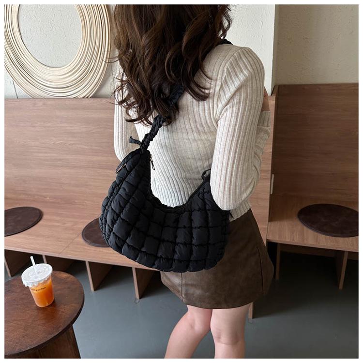 2023 Trendy Pleated Shoulder Bag for Women - Early Autumn Versatile Underarm Style