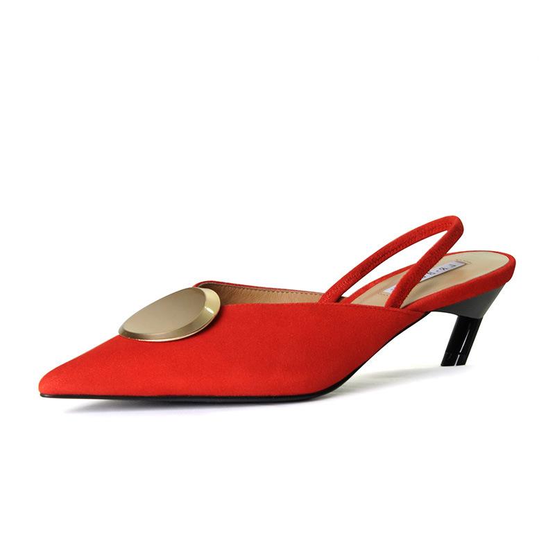 

2025 лето новые сандалии с закрытым носком на среднем каблуке женские туфли с острым носком с задним ремешком пустые одинарные туфли 39