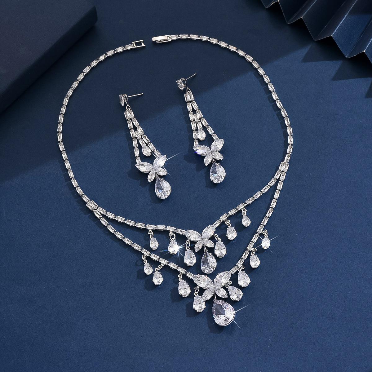 Мода Преувеличенная Цепь-Коготь Стразы Набор Ожерелье Серьги Ужин Полный Бриллиант Ключичная Цепочка Ожерелье Женщины