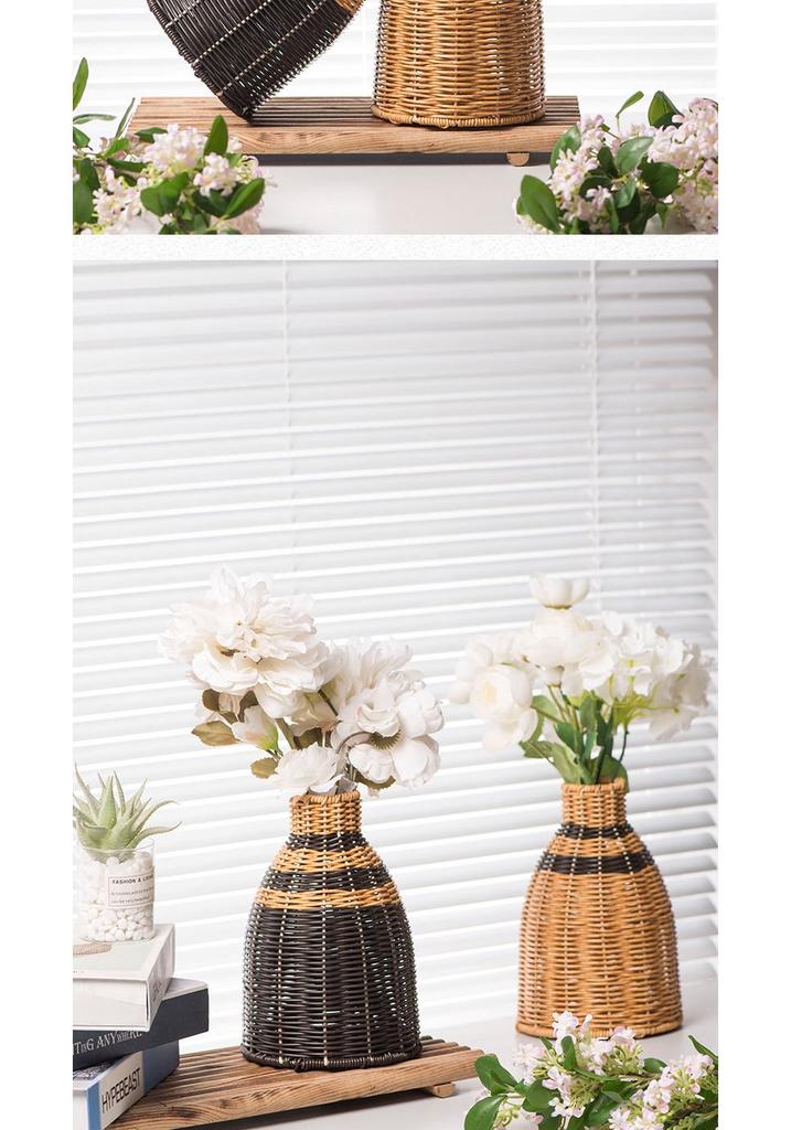 Hand-Woven Vintage Rattan-Style Vase: High-End Living Room Decor for Dried Flowers