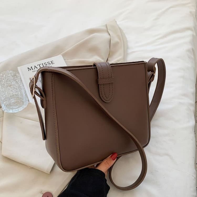 Новая женская ретро сумка-мессенджер на плечо большой вместимости кофейный