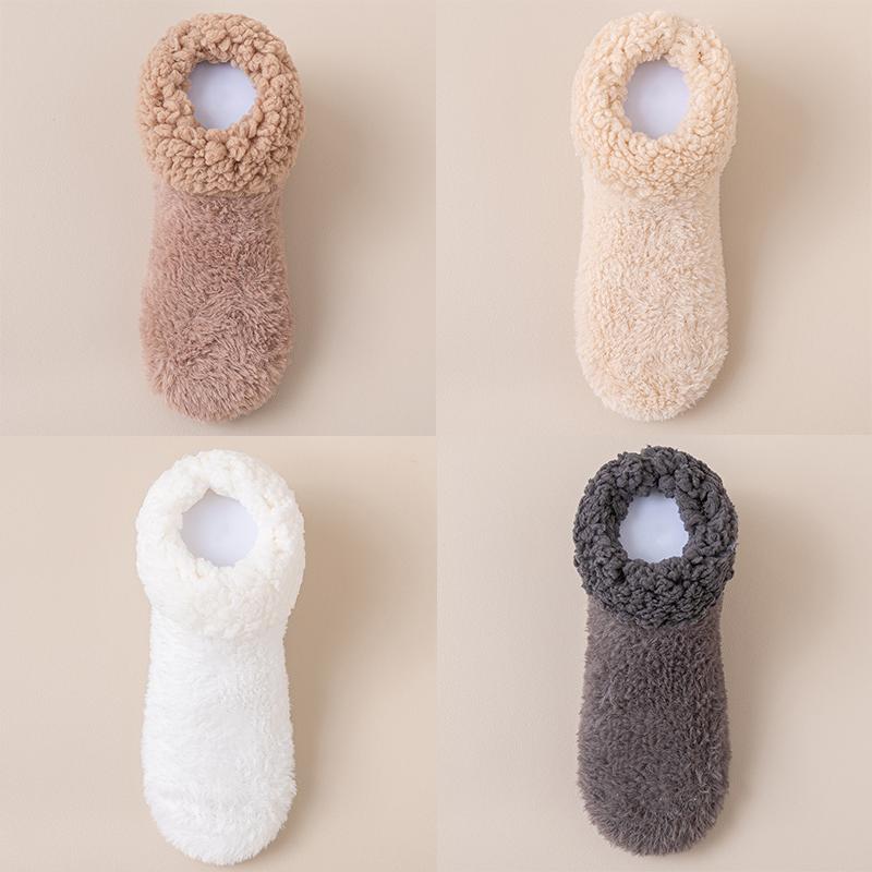 

4 ПАРЫ Зимних мешков из кораллового флиса и женских носков, плюшевые теплые домашние носки для пола, утолщенные домашние носки One size разноцветный