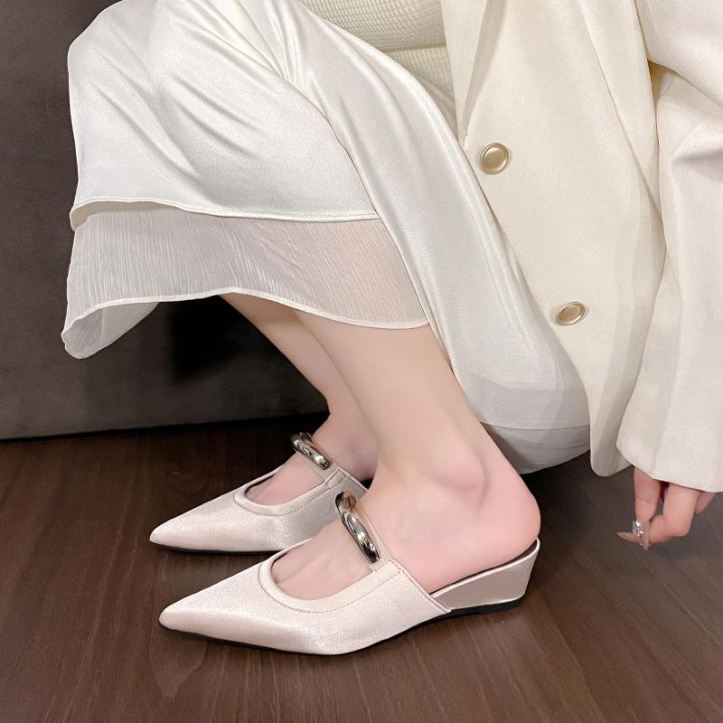 2025 New Women's Spring Summer Muels Slippers Pointed Toe Fashion Dress Slides for Outdoor Party Footwear